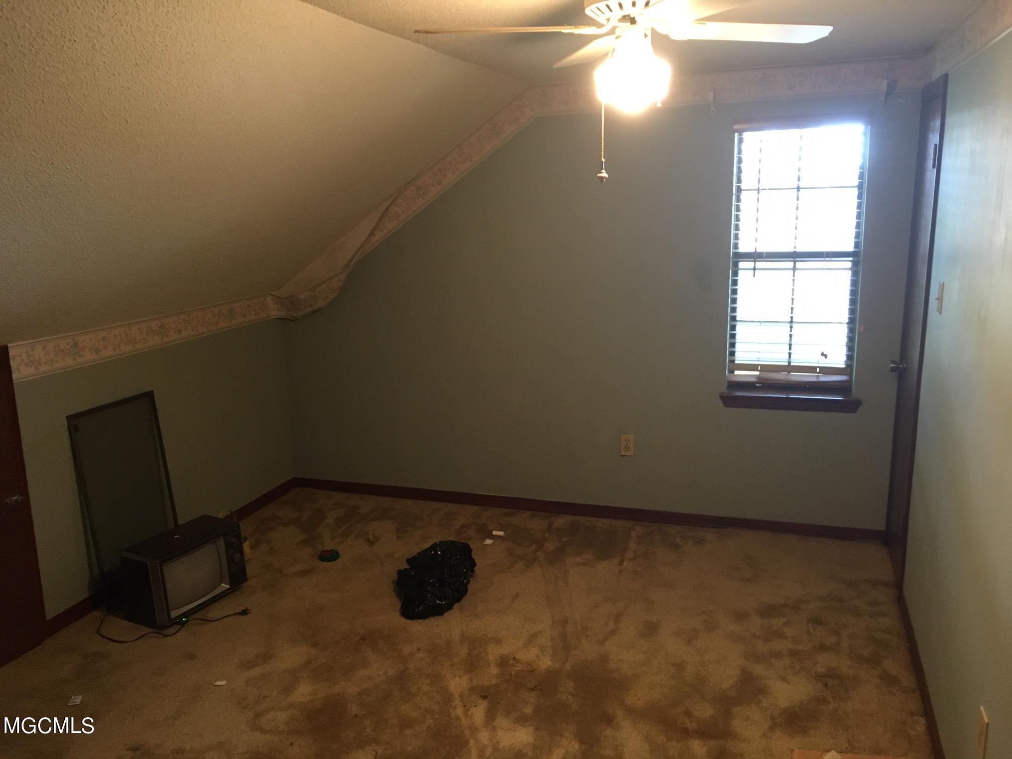 18389 Pine Forrest Road Gulfport, MS 39503 - Photo 12 of 27 IMG_6317
