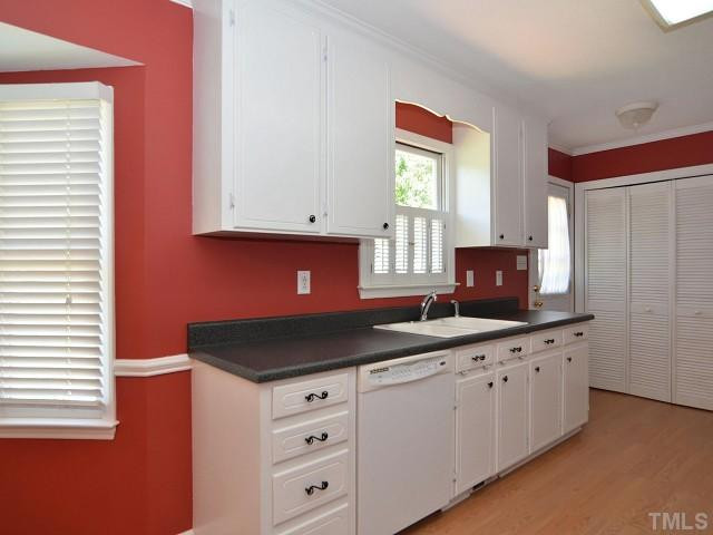 1687 Government Road Clayton, NC 27520 - Photo 12 of 23 Kitchen