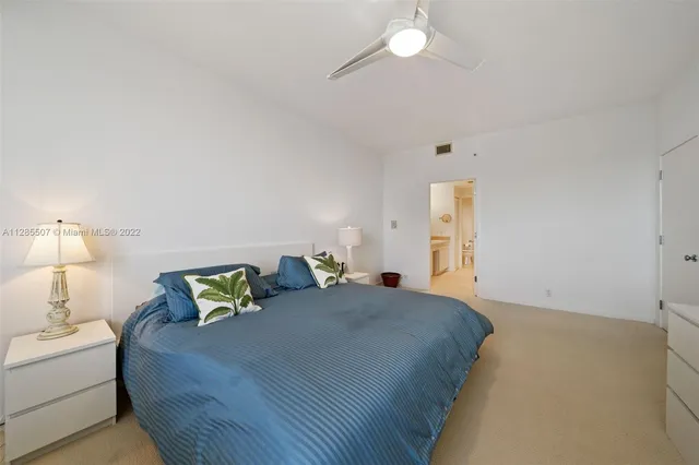 $6,000 | 201 Crandon Boulevard, Unit 927, Key Biscayne, FL 33149