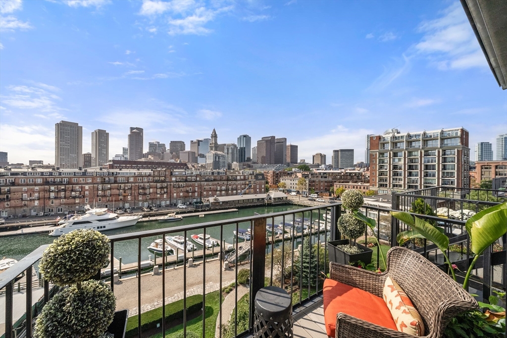 28 Atlantic Avenue, Unit 638 Boston, MA 02110 - Photo 14 of 39 a view of a city skyline from a balcony