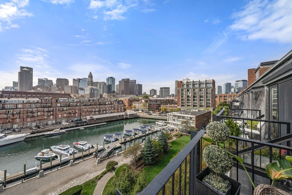 28 Atlantic Avenue, Unit 638 Boston, MA 02110 - Photo 18 of 39 a view of a city skyline from a balcony