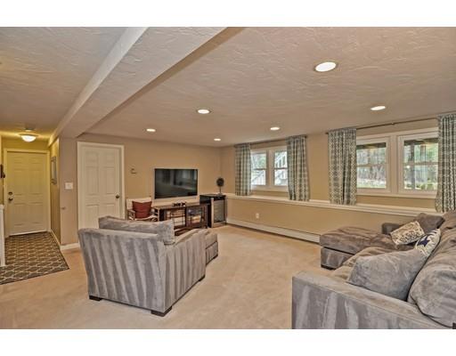 121 Pinecrest Road Holliston, MA 01746 - Photo 17 of 29 Gallery Image 17