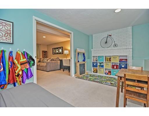 121 Pinecrest Road Holliston, MA 01746 - Photo 19 of 29 Gallery Image 19