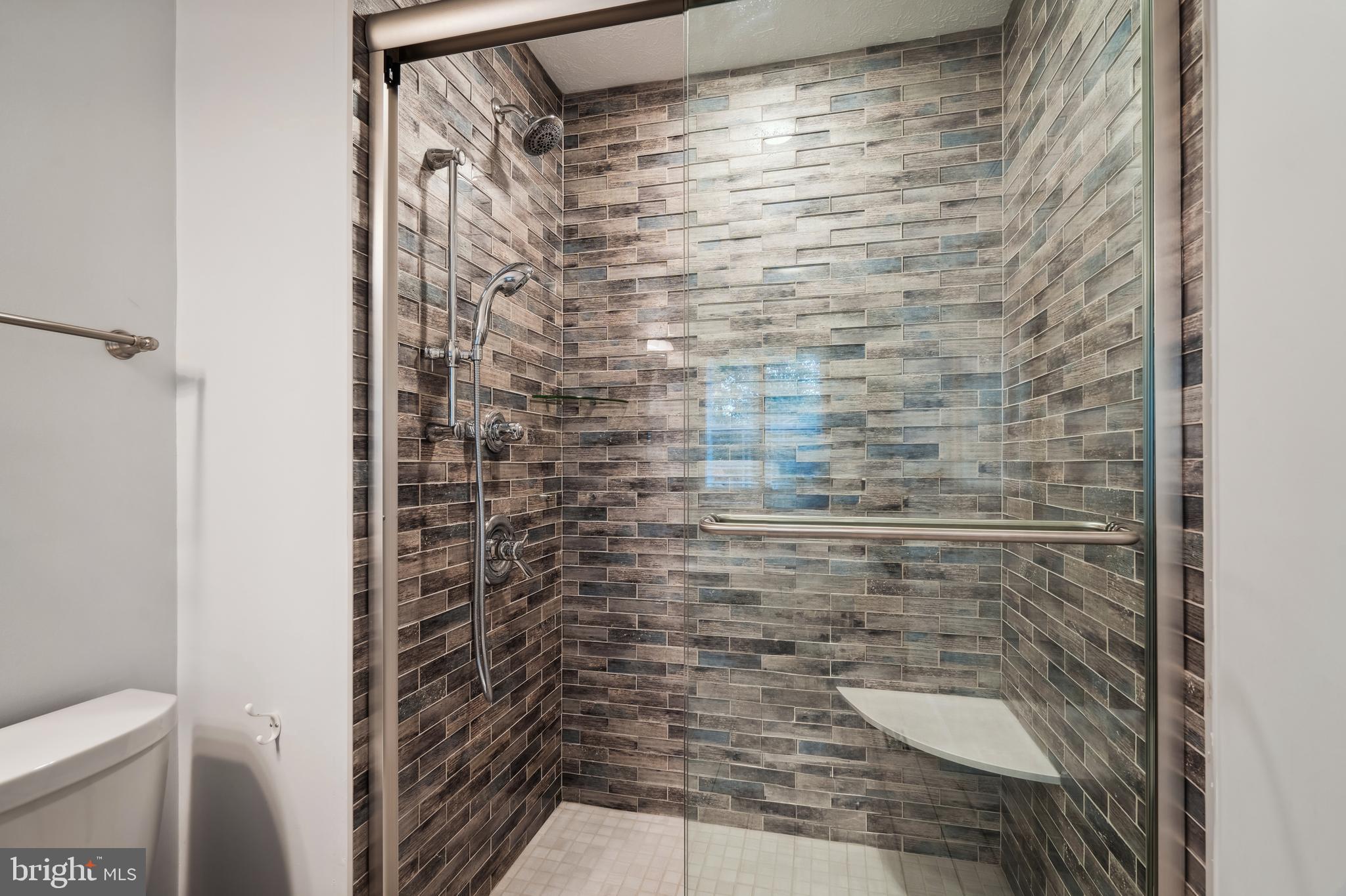 3238 Escapade Circle Riva, MD 21140 - Photo 24 of 42 Master Bathroom
