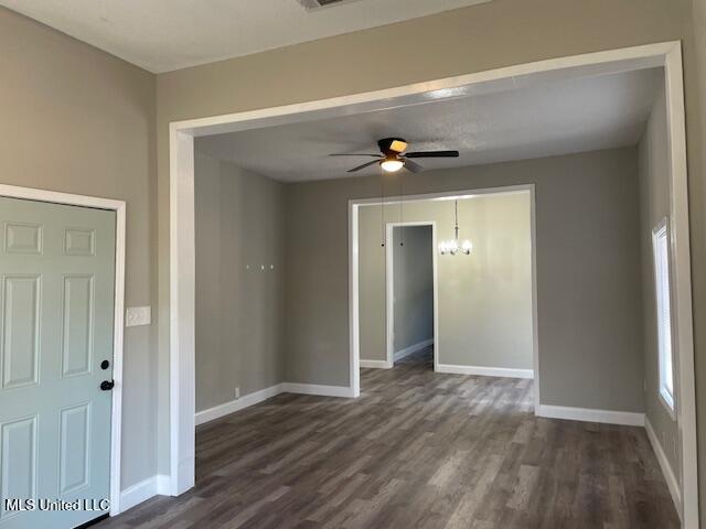 4040 West Pine Street Moss Point, MS 39563 - Photo 2 of 15 IMG_8032