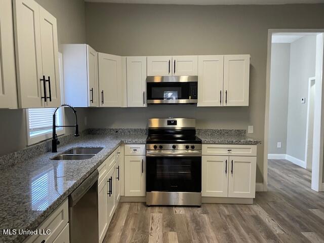 4040 West Pine Street Moss Point, MS 39563 - Photo 4 of 15 IMG_6596