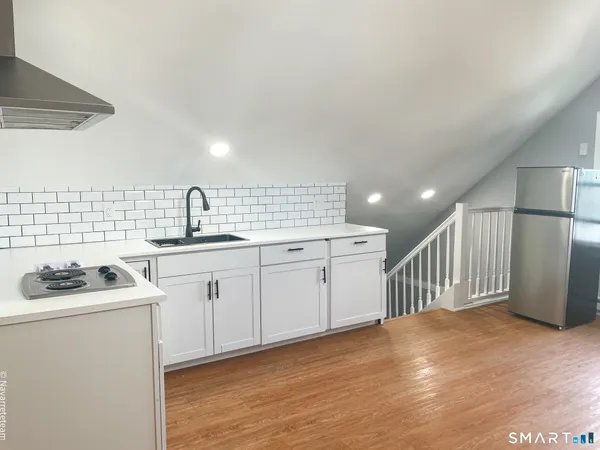 $1,900 | 29 Wilson Street, Unit 3, Stamford, CT 06902