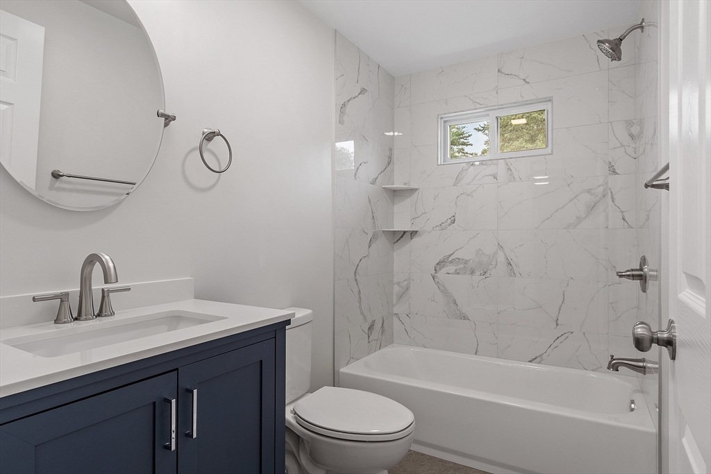 12 Harriman Road Merrimac, MA 01860 - Photo 18 of 41