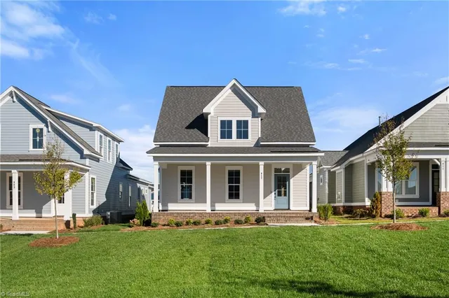 $594,900 | 817 Eucalyptus Court, Winston-Salem, NC 27106