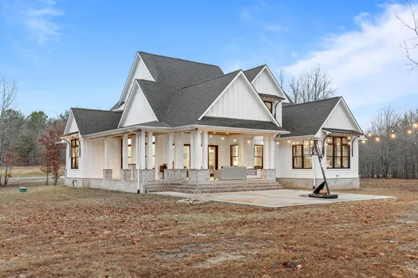 $1,500,000 | 2070 River Bluffs Drive, Jasper, TN 37347