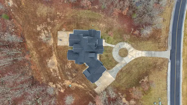 $1,500,000 | 2070 River Bluffs Drive, Jasper, TN 37347