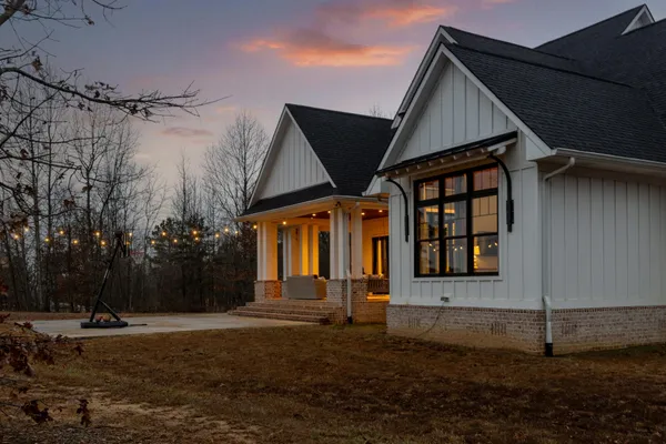 $1,500,000 | 2070 River Bluffs Drive, Jasper, TN 37347