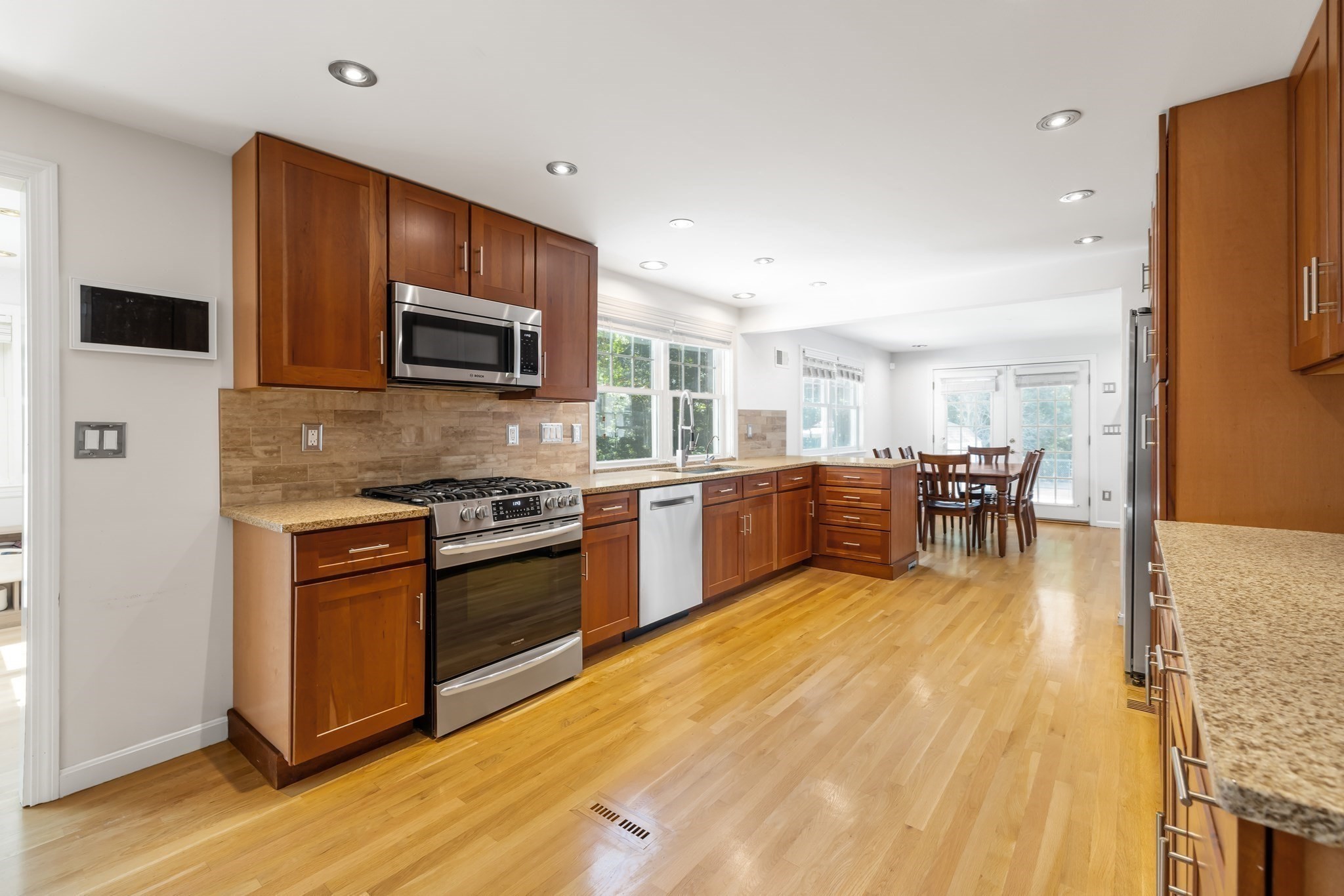 57 Carl Road Holliston, MA 01746 - Photo 7 of 42 Gallery Image 7