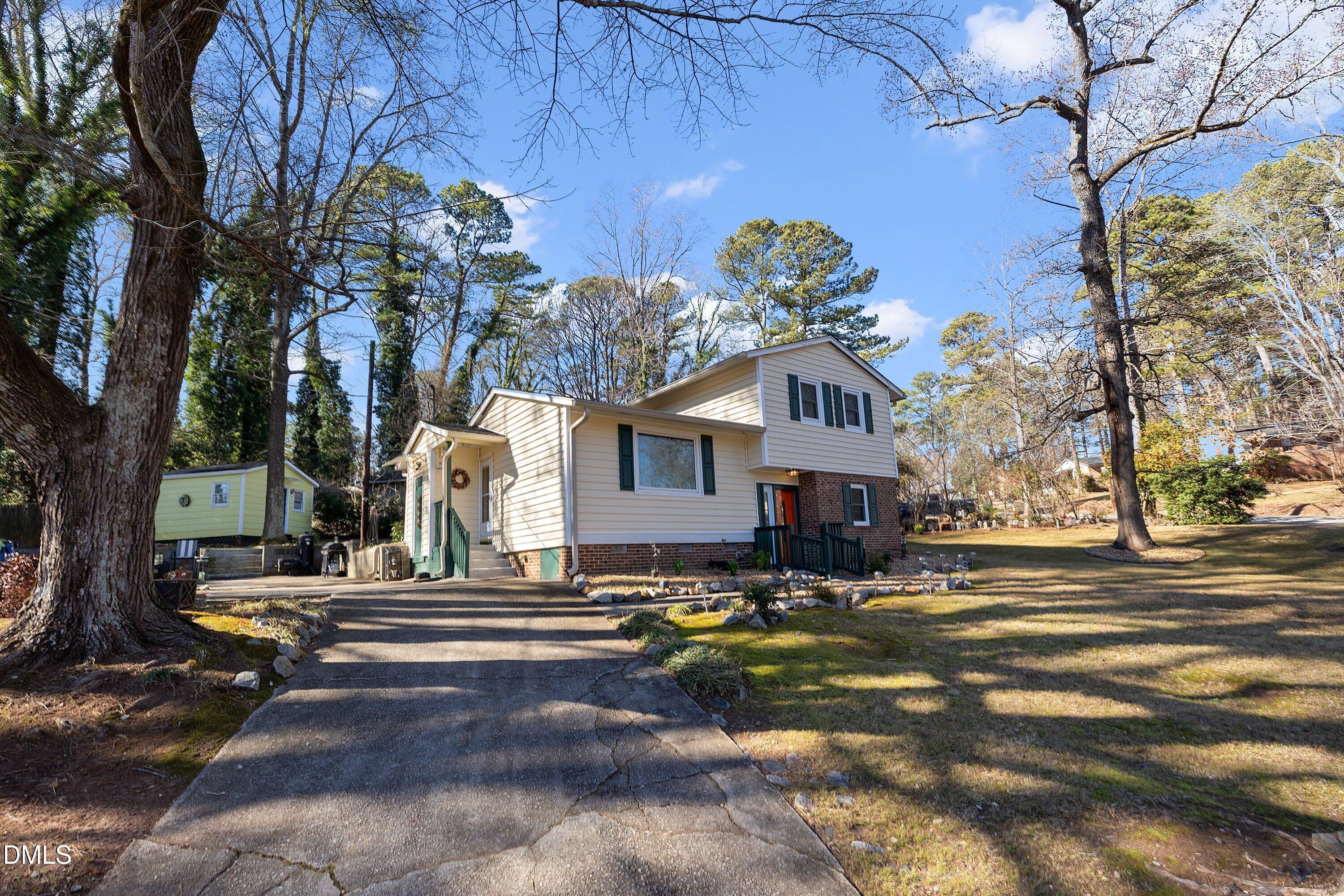 601 Wexford Drive Raleigh, NC 27603 - Photo 3 of 51 03-601 Wexford_8240