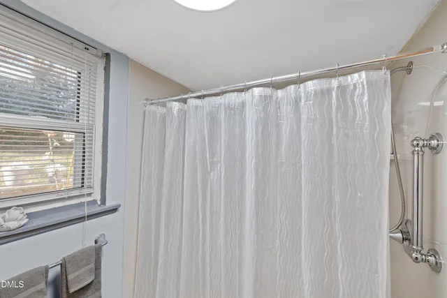 $240,000 | 601 Wexford Drive, Raleigh, NC 27603