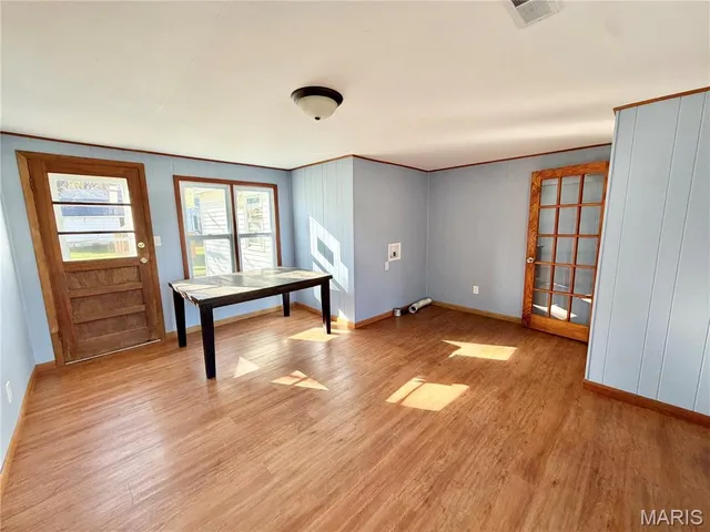 $179,900 | 100 South Maple Street, Bellflower, MO 63333