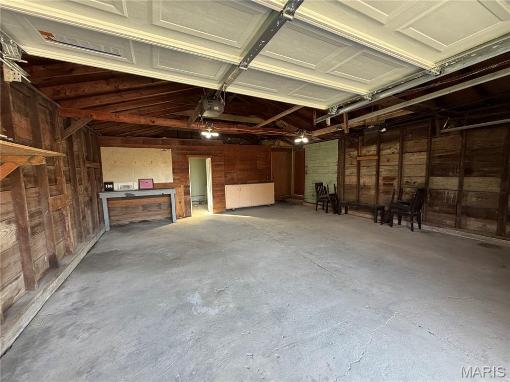 100 South Maple Street Bellflower, MO 63333 - Photo 24 of 29