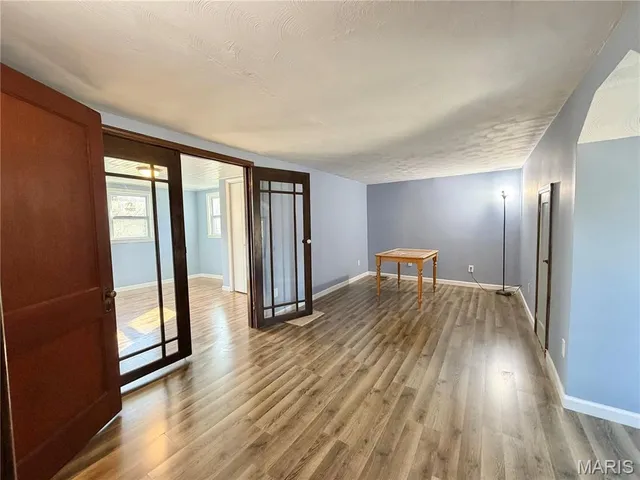 $179,900 | 100 South Maple Street, Bellflower, MO 63333