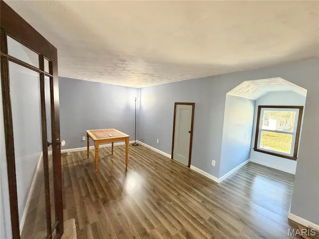 $179,900 | 100 South Maple Street, Bellflower, MO 63333