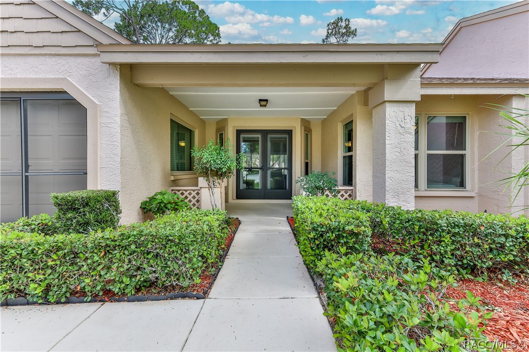 6761 Pearleaf Court Spring Hill, FL 34606 - Photo 5 of 46