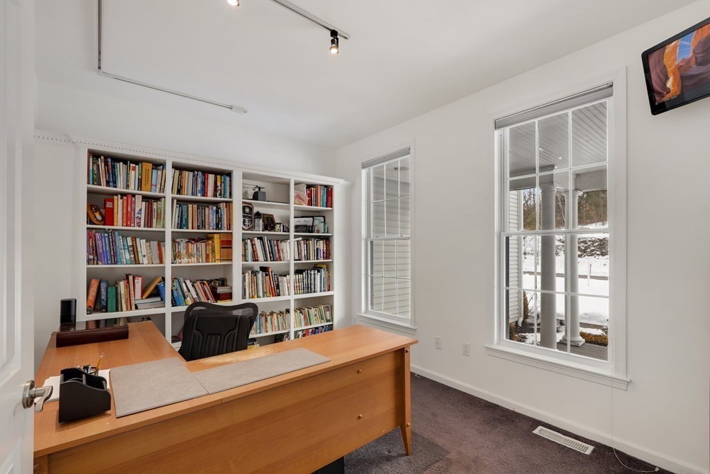 27 Maple Way Boylston, MA 01505 - Photo 16 of 42