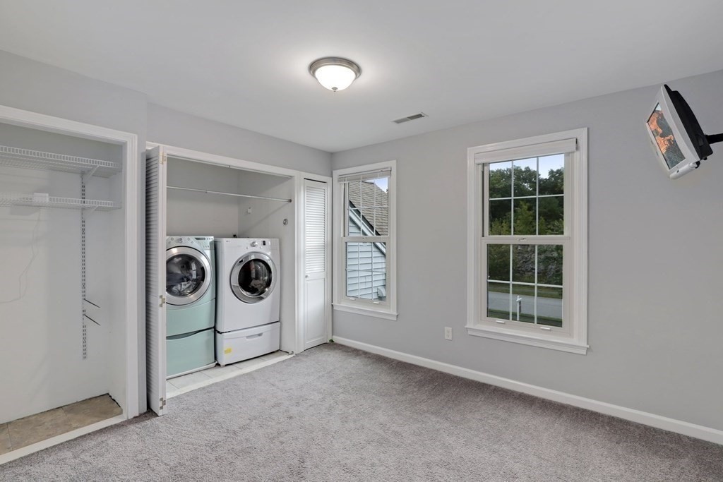 27 Maple Way Boylston, MA 01505 - Photo 33 of 42