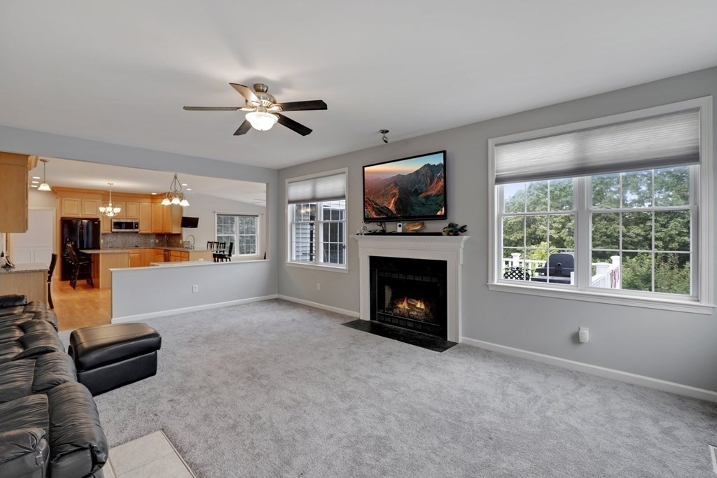 27 Maple Way Boylston, MA 01505 - Photo 6 of 42