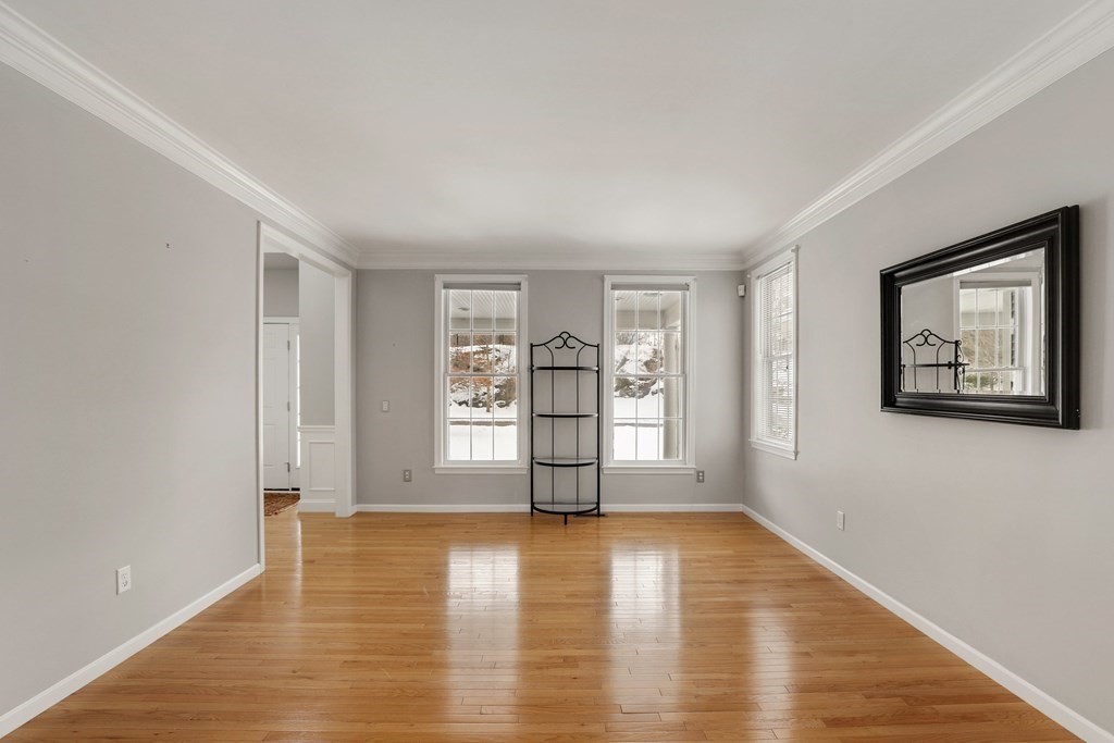 27 Maple Way Boylston, MA 01505 - Photo 7 of 42