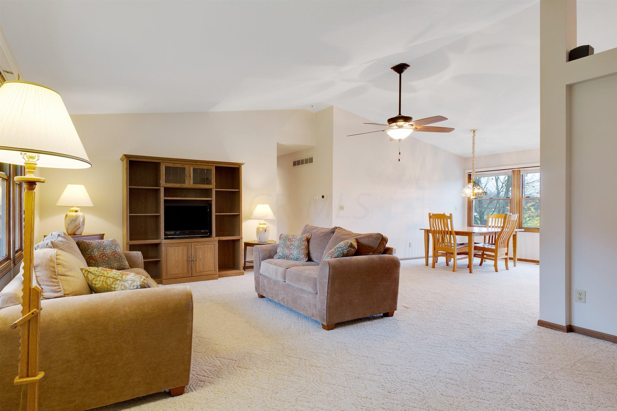 6090 Plumb Road Galena, OH 43021 - Photo 7 of 70 Gallery Image 7