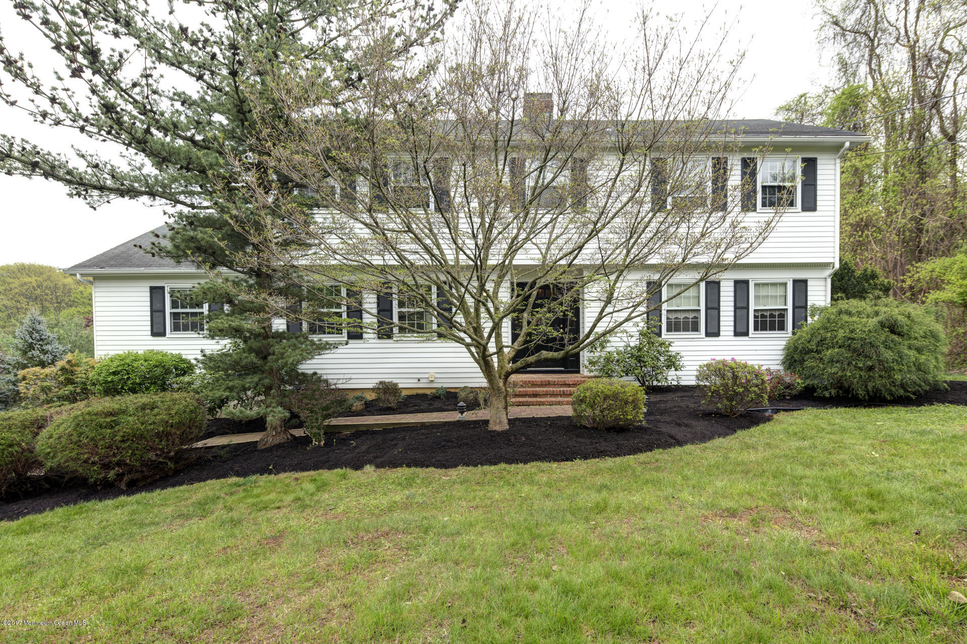 4 Highpoint Road Holmdel, NJ 07733 - Photo 1 of 33 NEW_01_House Front-3