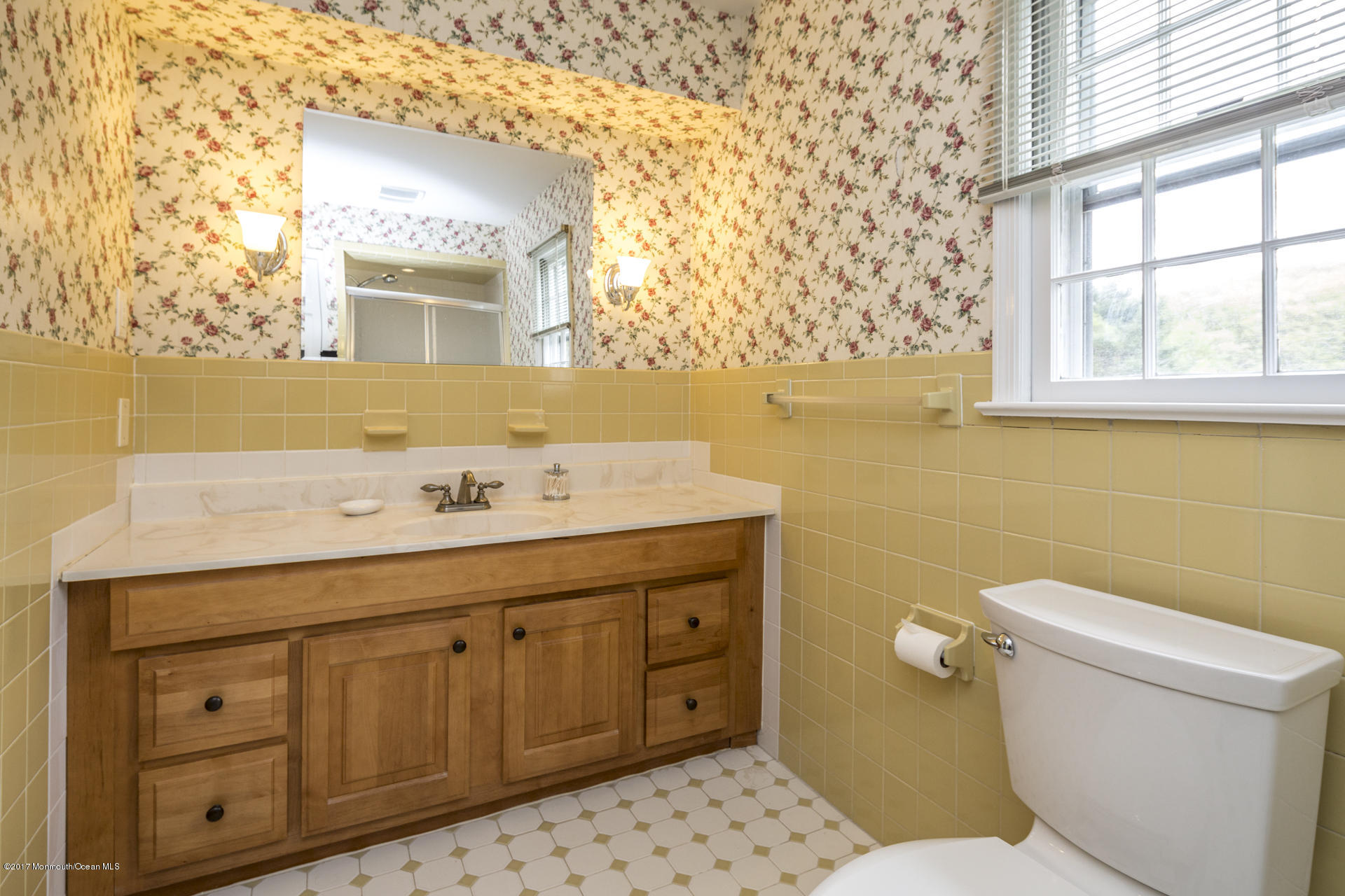 4 Highpoint Road Holmdel, NJ 07733 - Photo 20 of 33 NEW_27_Master Bath