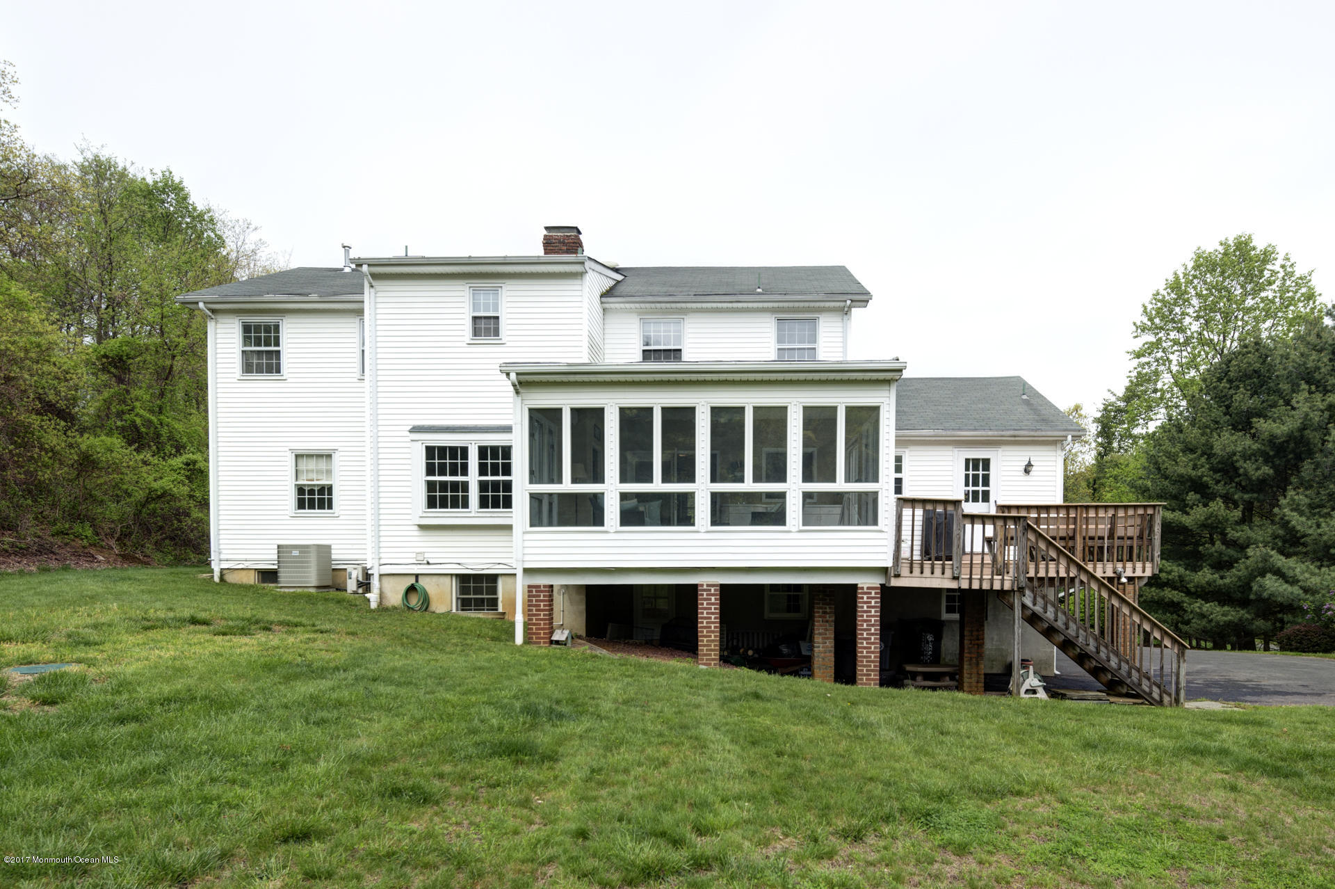4 Highpoint Road Holmdel, NJ 07733 - Photo 32 of 33 NEW_39_House Back-3