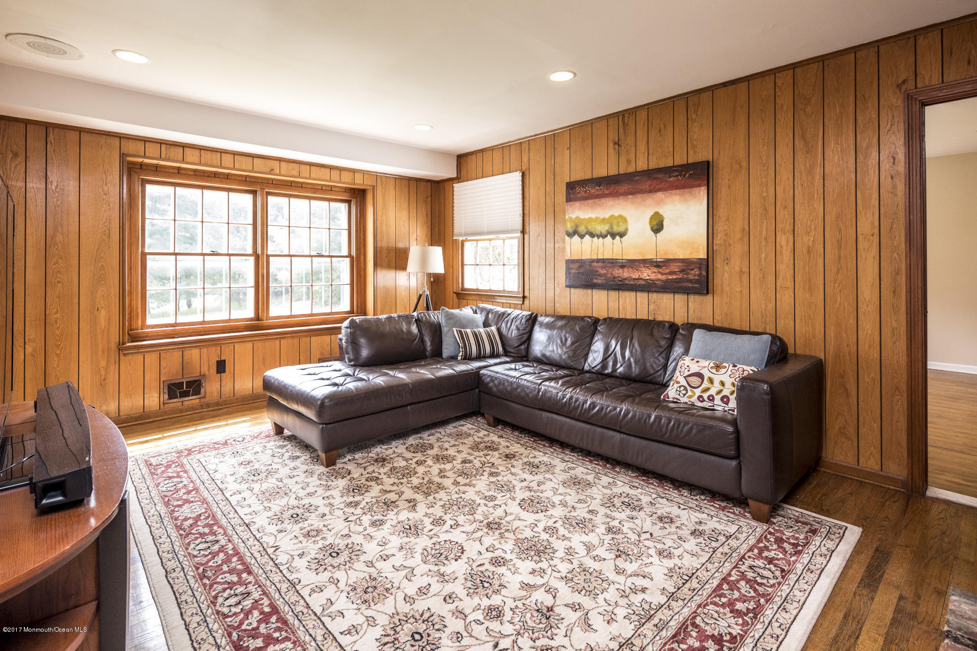 4 Highpoint Road Holmdel, NJ 07733 - Photo 9 of 33 NEW_12_Living Room
