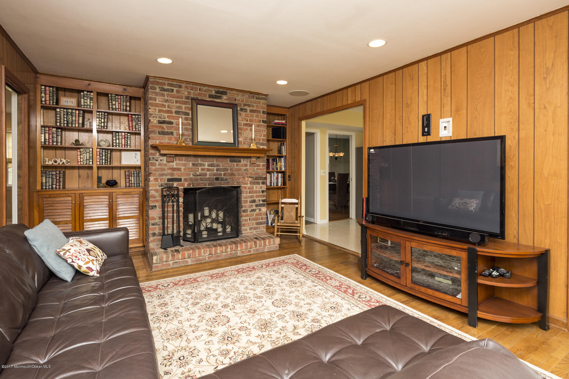 4 Highpoint Road Holmdel, NJ 07733 - Photo 10 of 33 NEW_15_Living Room-6