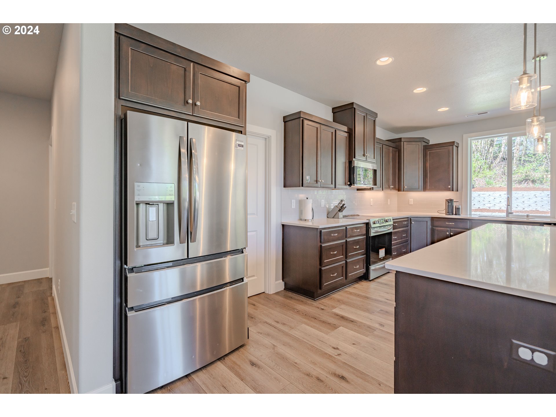 344 Raptor Ridge Drive Woodland, WA 98674 - Photo 7 of 47 Gallery Image 7