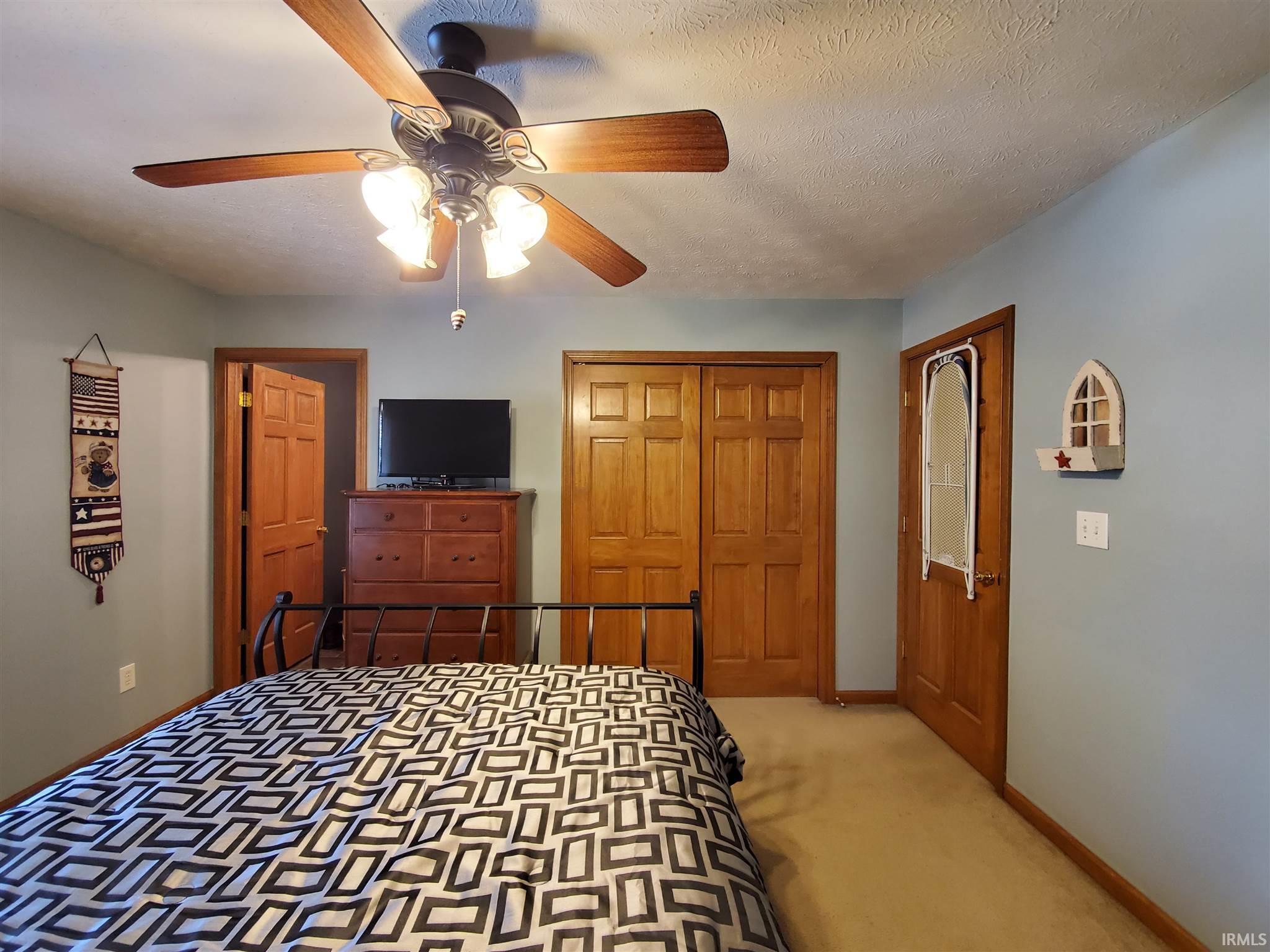 2473 Stonington Road Mitchell, IN 47446 - Photo 15 of 33