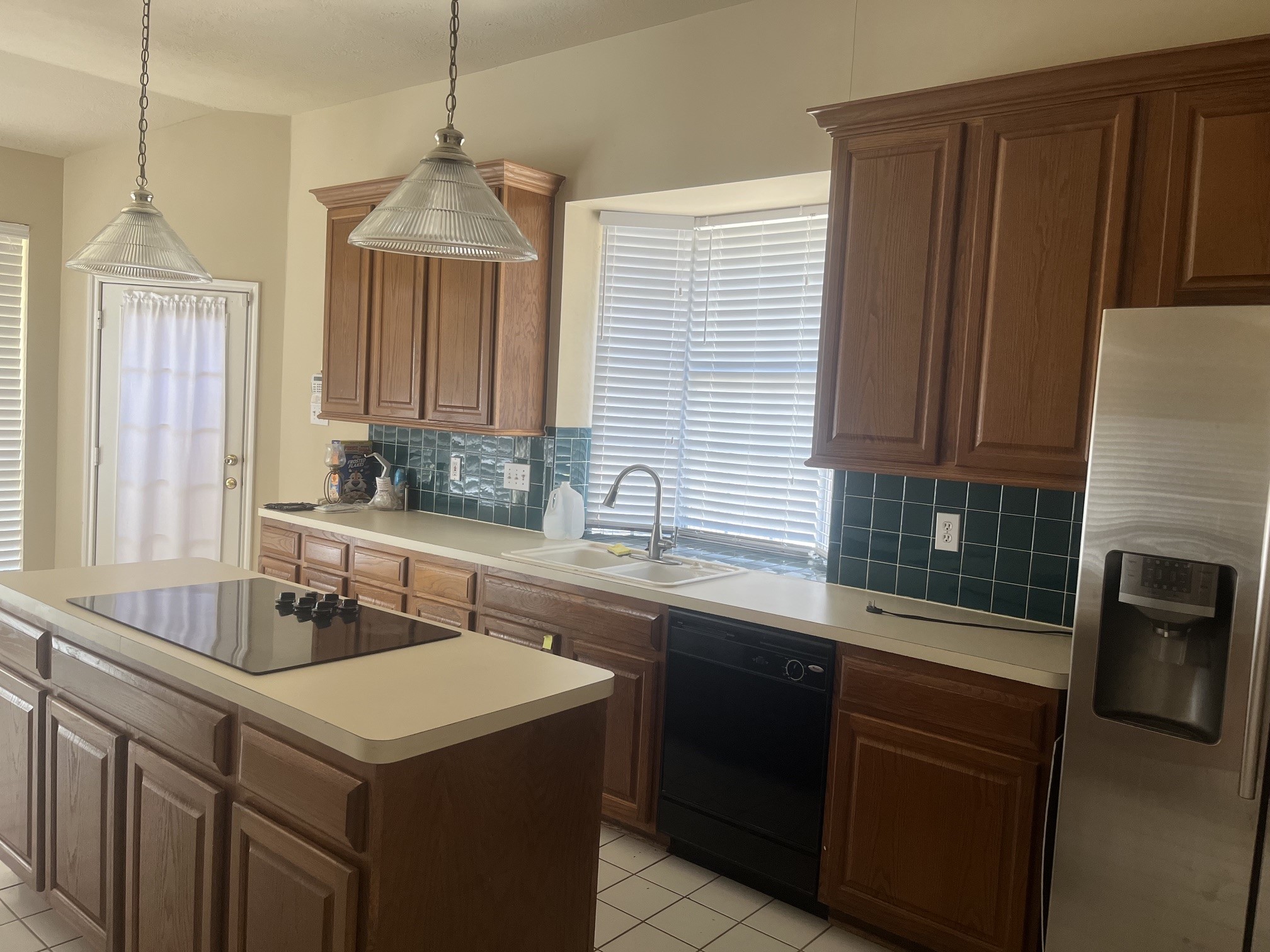 9219 Symphonic Lane Houston, TX 77040 - Photo 3 of 13