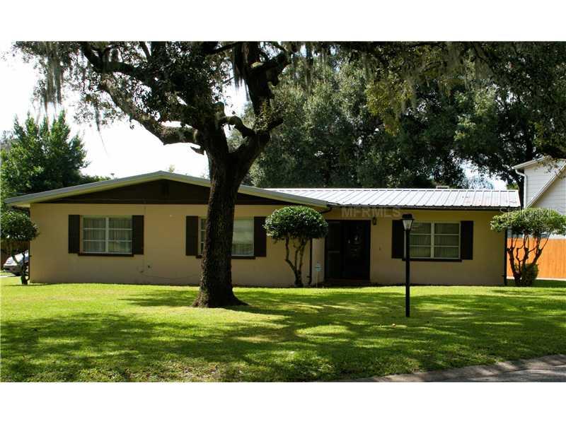 301 Kenmore Road Brandon, FL 33511 - Photo 1 of 1 Exterior Front