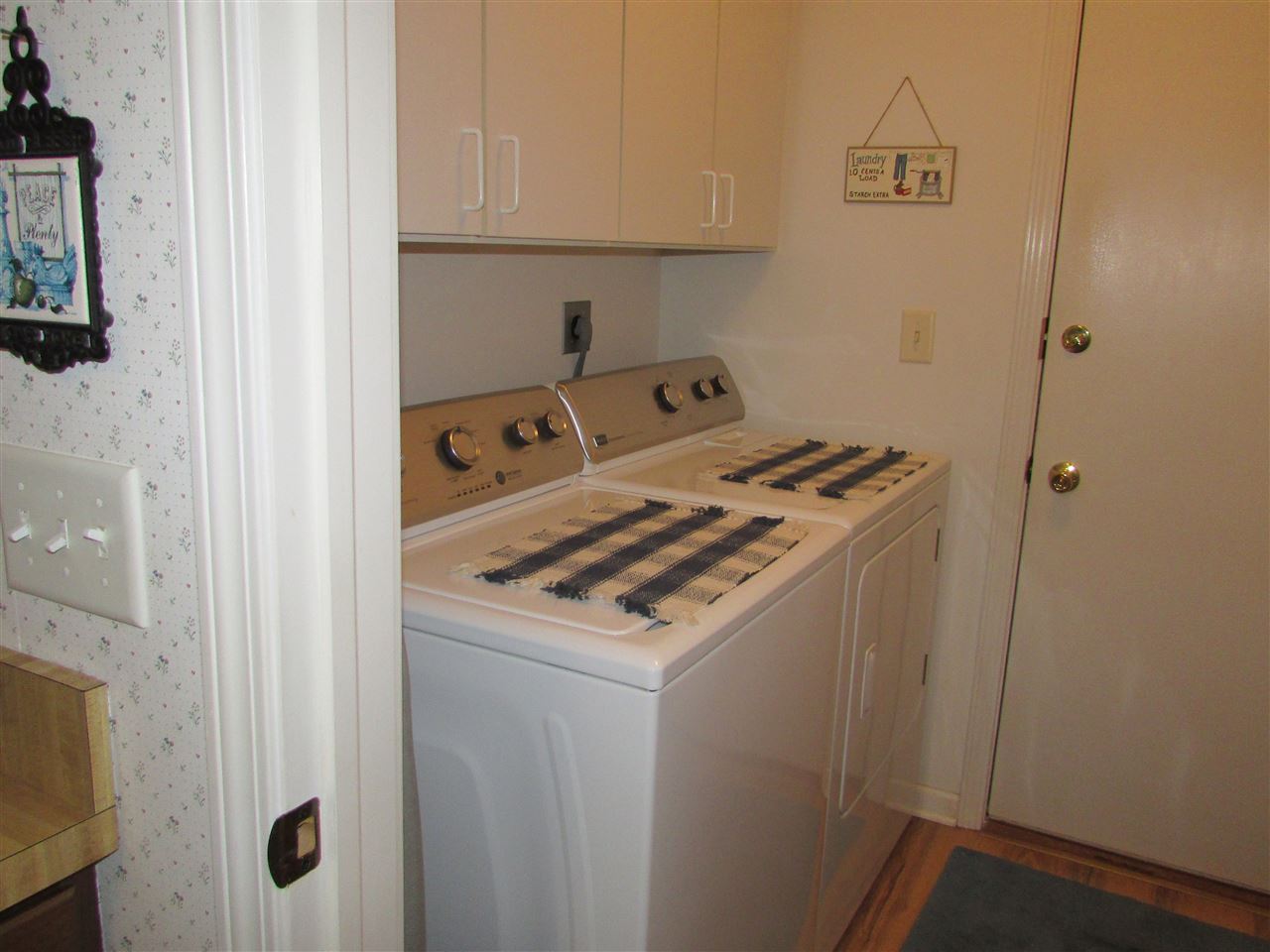 5804 York Road South Bend, IN 46614 - Photo 9 of 24 Gallery Image 9