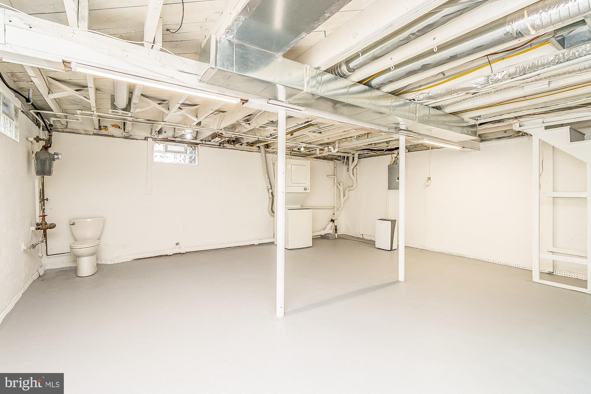 7501 Kenlea Avenue Nottingham, MD 21236 - Photo 45 of 55 a view of a room with shelf