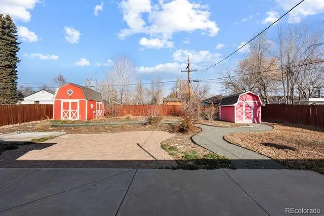a view of the terrace of snow