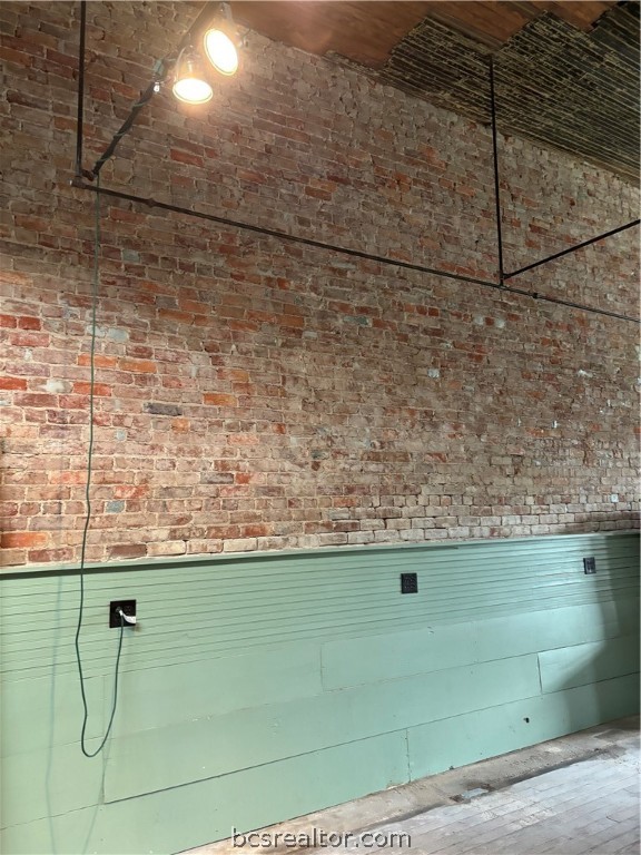 502 South Main Street Highway Calvert, TX 77837 - Photo 8 of 18