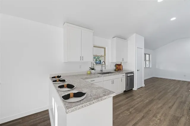 $4,000 | 5000 Highpoint Parkway, Cleburne, TX 76031