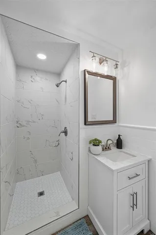 $4,000 | 5000 Highpoint Parkway, Cleburne, TX 76031