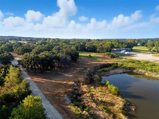 $4,000 | 5000 Highpoint Parkway, Cleburne, TX 76031