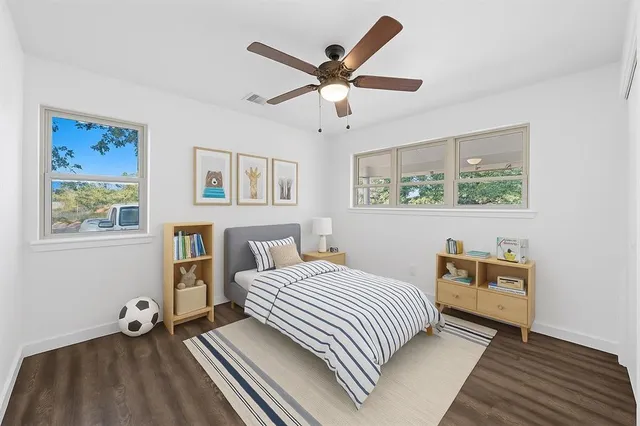 $4,000 | 5000 Highpoint Parkway, Cleburne, TX 76031