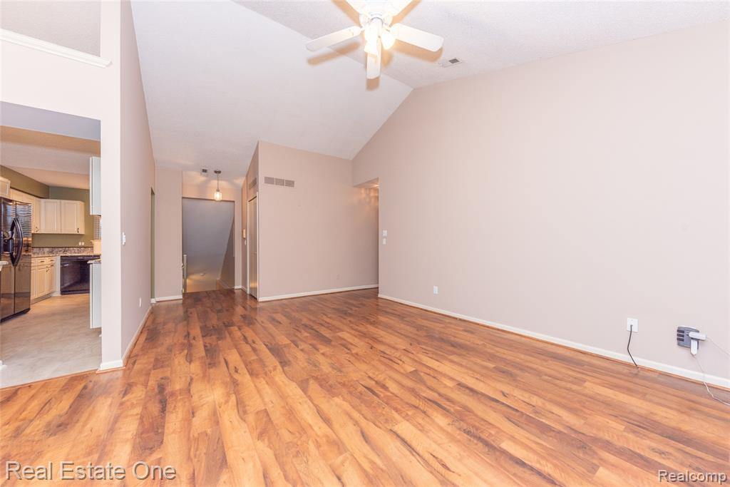 778 South Milford Road Milford, MI 48381 - Photo 13 of 42 Gallery Image 13