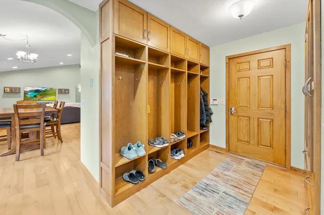 $795,000 | 24291 Hinckley Road, Hinckley, MN 55037