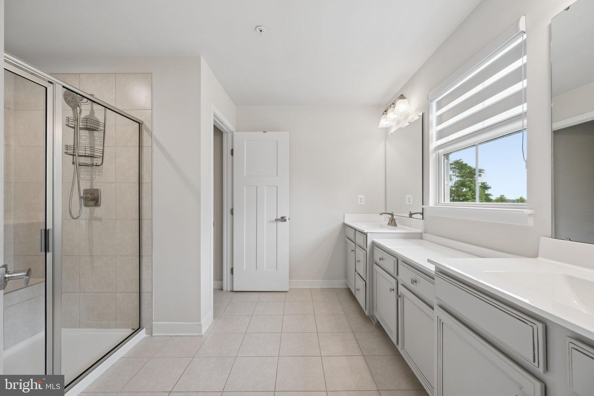 3062 Shaws Road Edgemere, MD 21219 - Photo 38 of 94 Master Bathroom