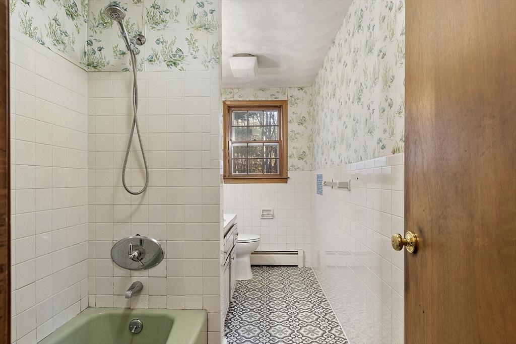 48 Meadowbrook Road Bedford, MA 01730 - Photo 13 of 24